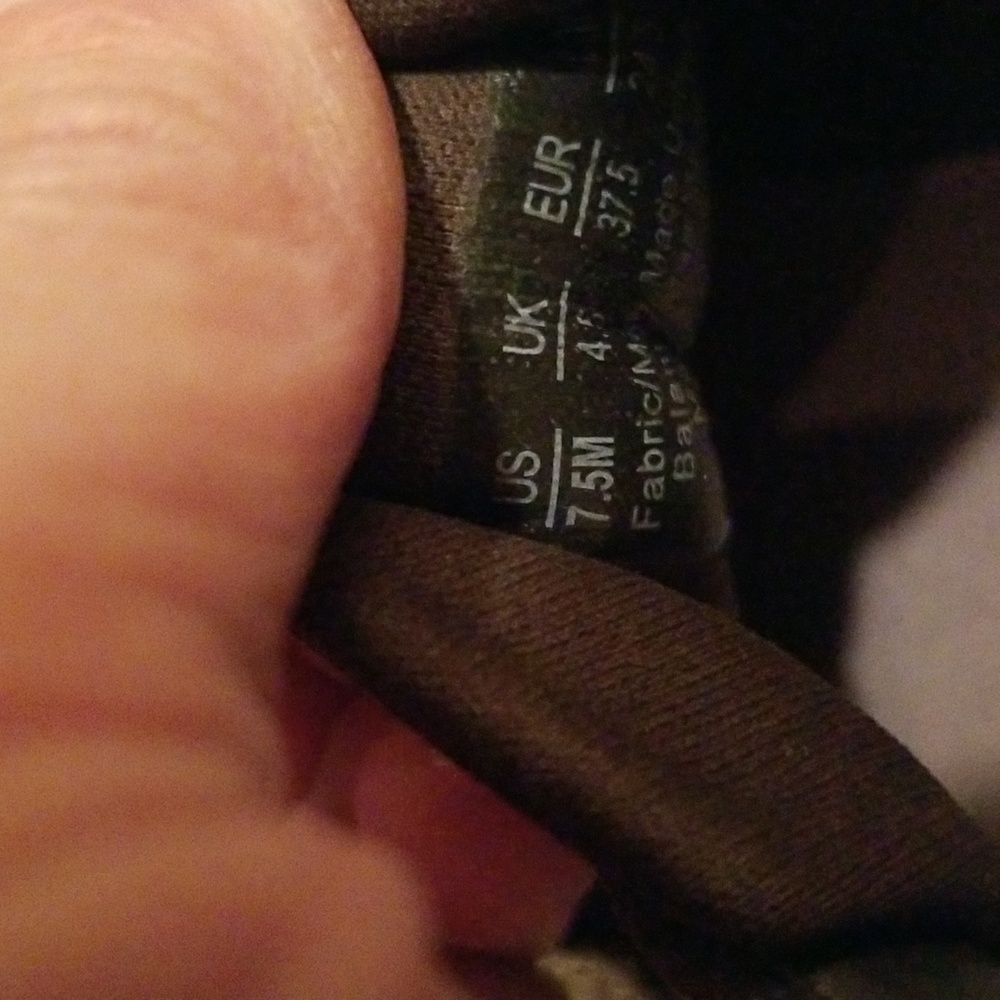 Dr Scholl's | Camo Print Sneakers - Picture 11 of 11